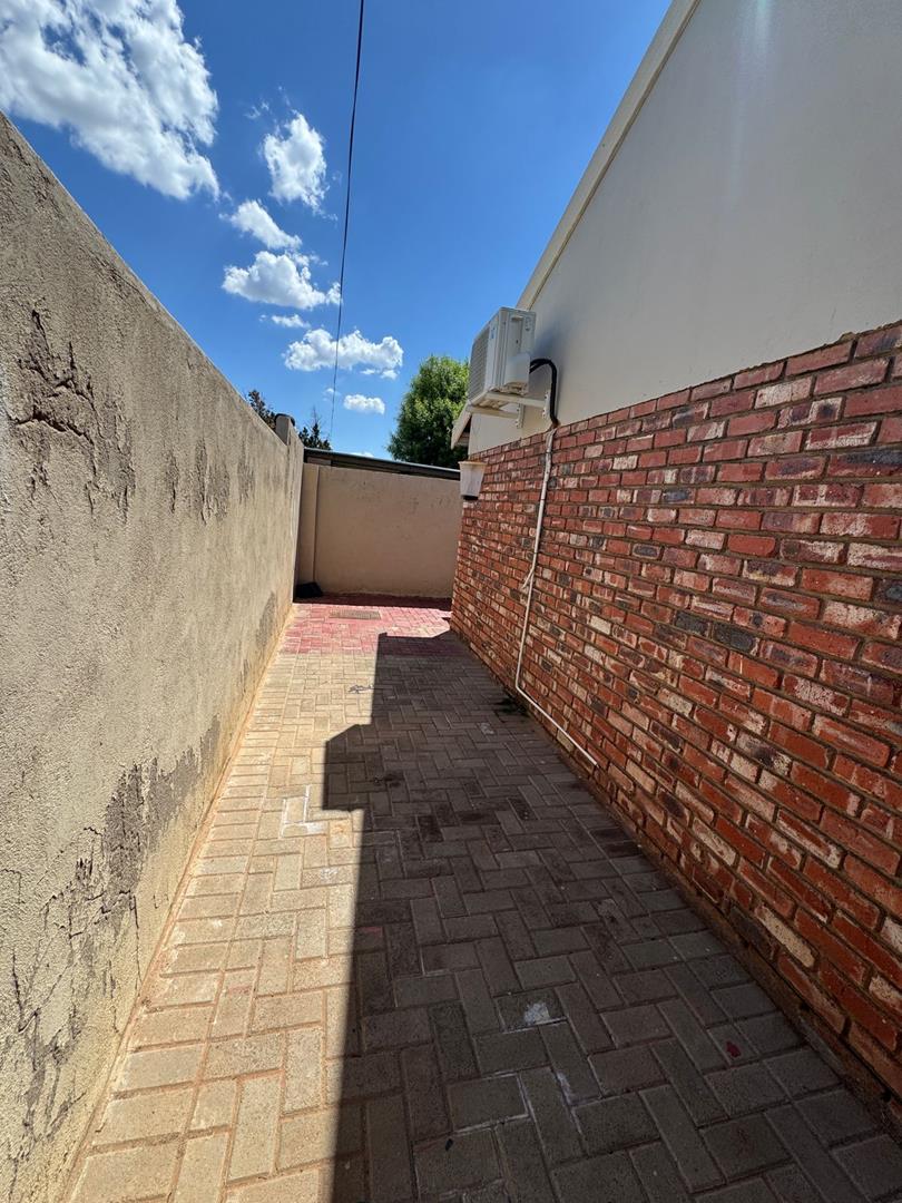3 Bedroom Property for Sale in Camelot Northern Cape